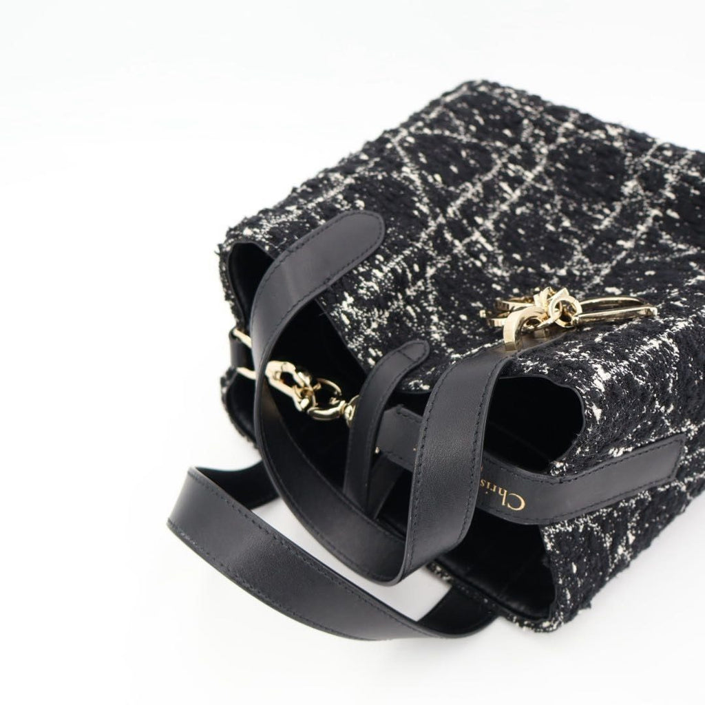 Dior Toujours Vertical Tote Small 2-Way Shoulder Bag — view 8