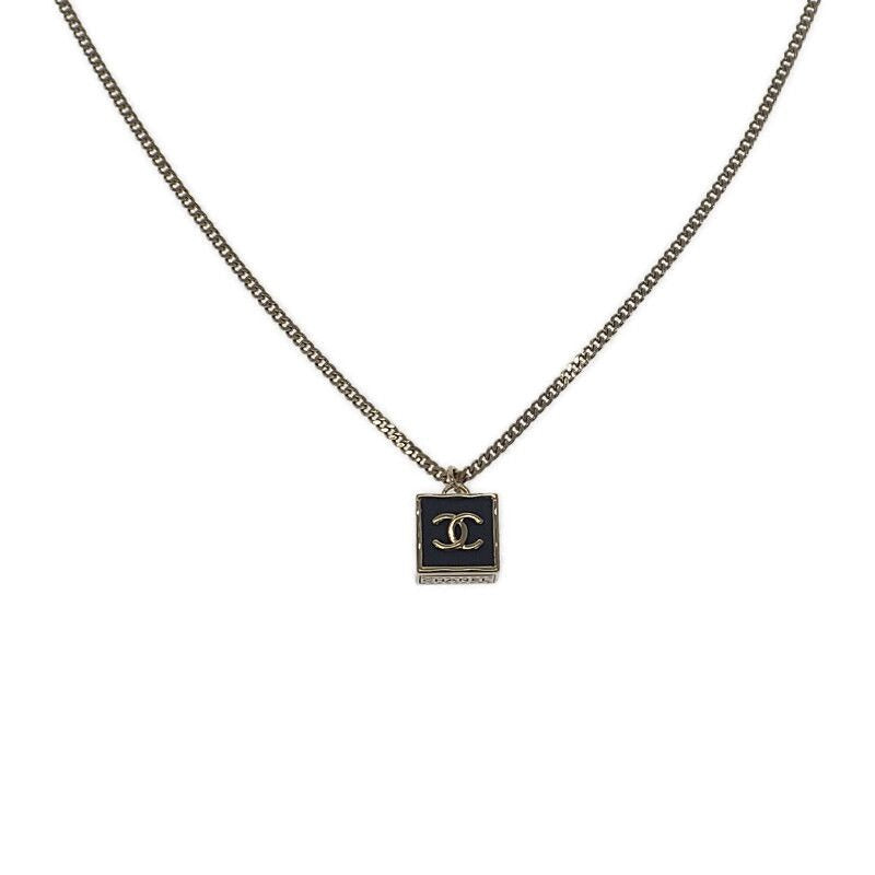 Chanel CC Square Necklace Metal Gold Black Pendant Choker Class — view 2