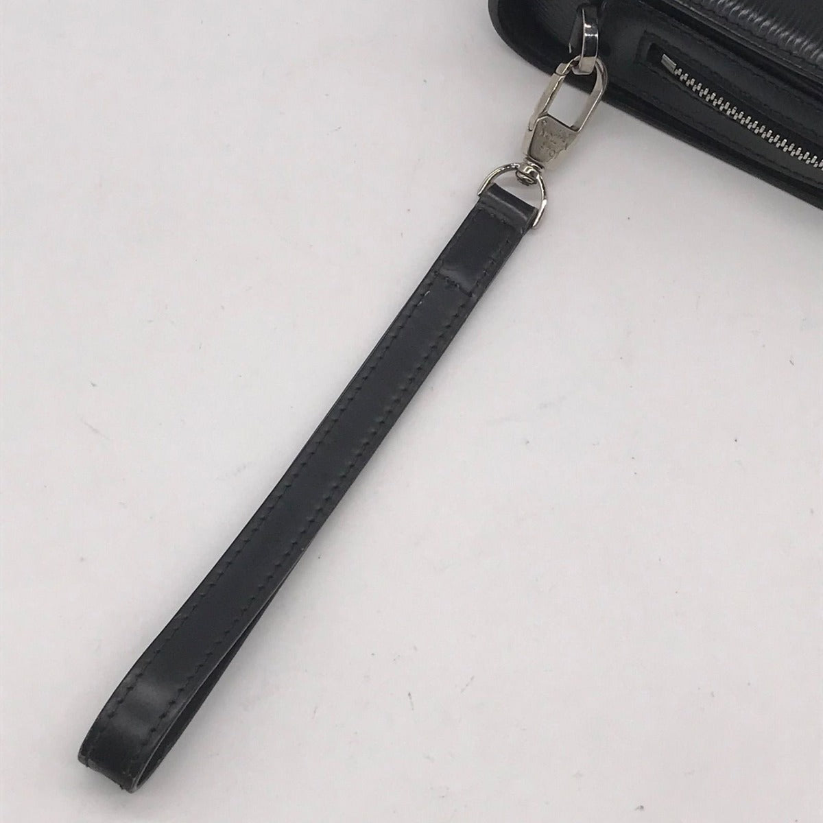 Louis Vuitton Epi Hoche Clutch Price Negotiation Welcome — view 7