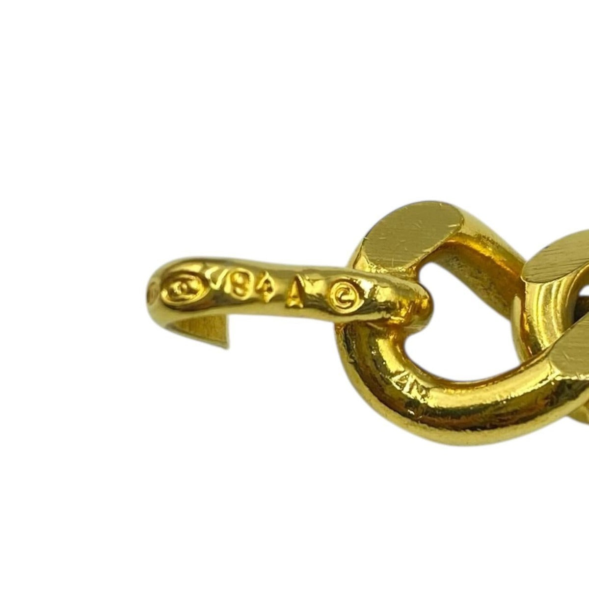 Chanel Belt CC Logo Coin Gold — view 6