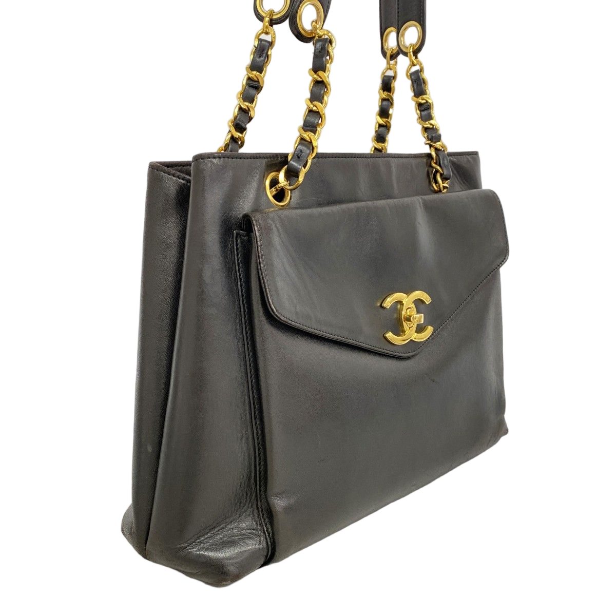 Chanel Shoulder Bag Lambskin Black Gold — view 2