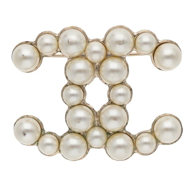 Chanel CC Logo Faux Pearl Brooch
