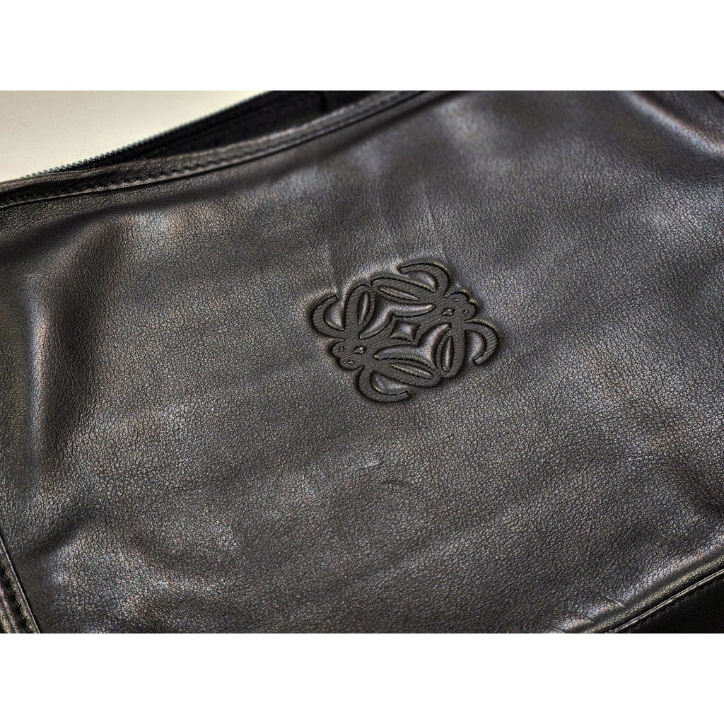 Loewe Anagram Leather Clutch Second — view 5