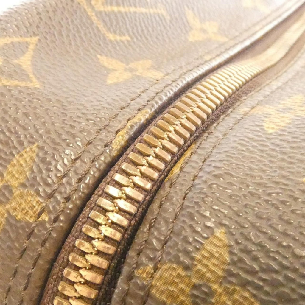 Louis Vuitton Monogram City GM Shoulder Bag — view 4