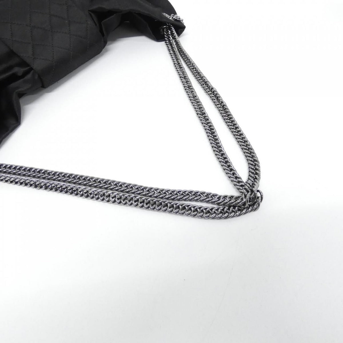 Chanel Shoulder Bag Silk — view 6