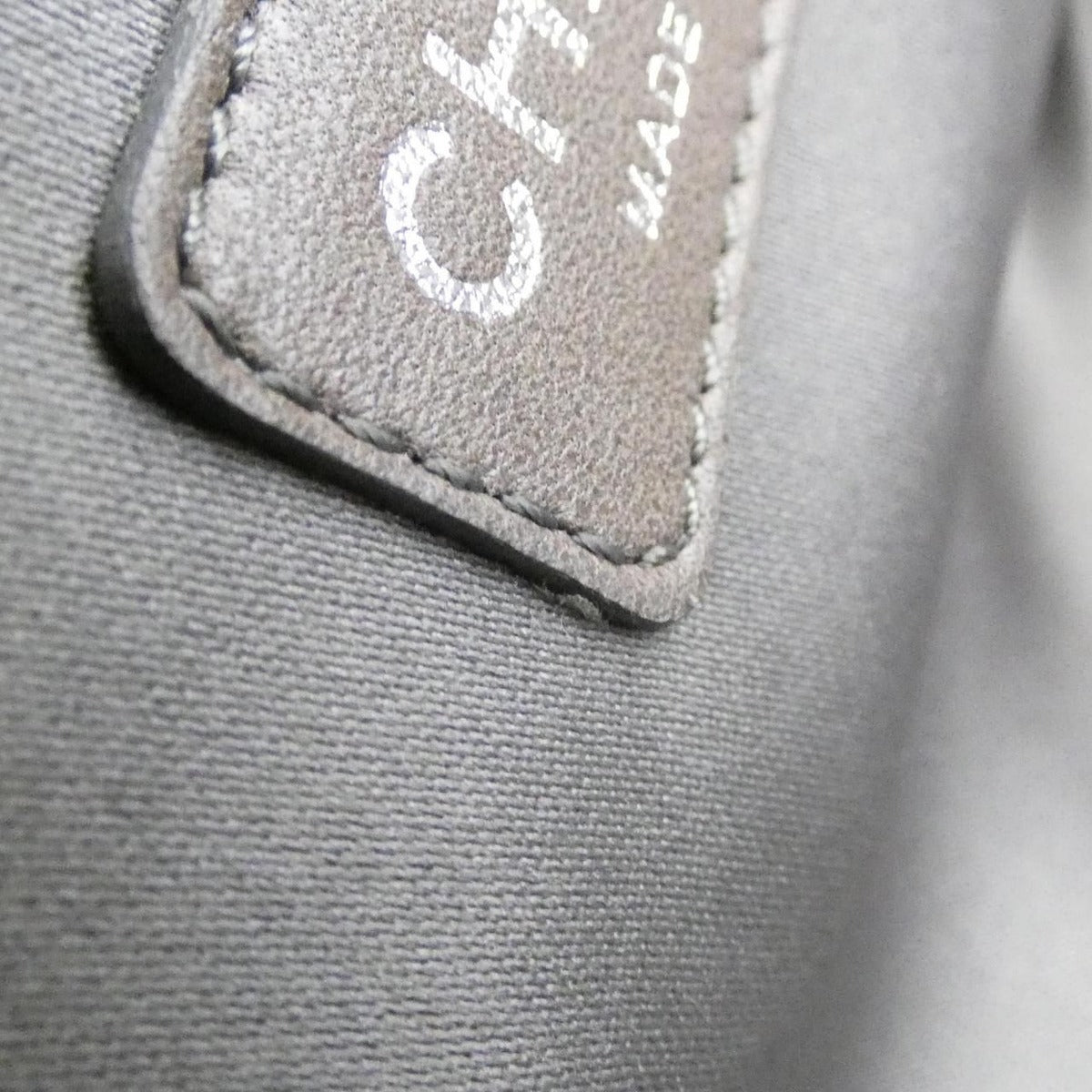 Chanel Shoulder Bag Silk — view 8