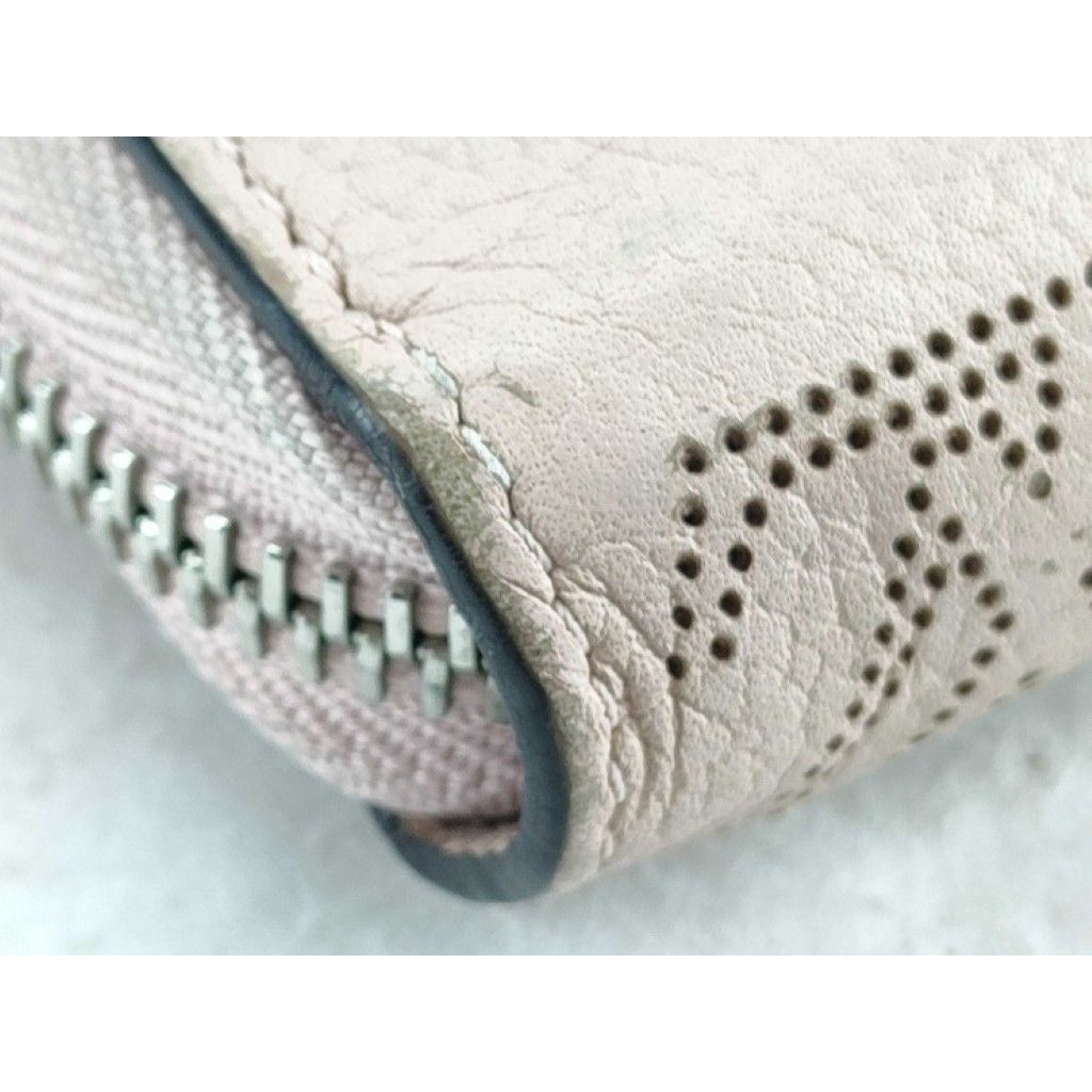 Louis Vuitton Wallet Zippy Jasmine Pink Mahina Zip Around Silver — view 3