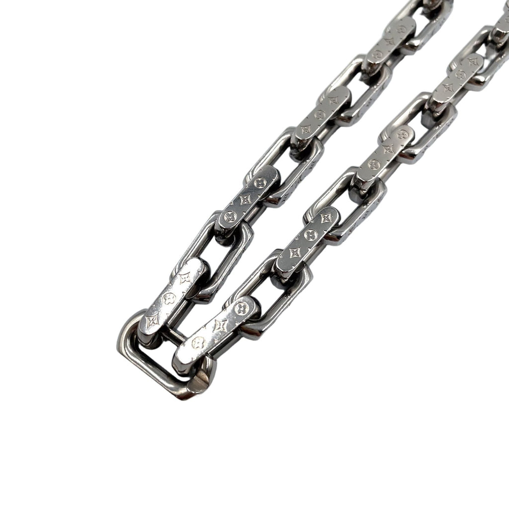 Louis Vuitton Collier Chain Monogram Metal Silver Necklace — view 2