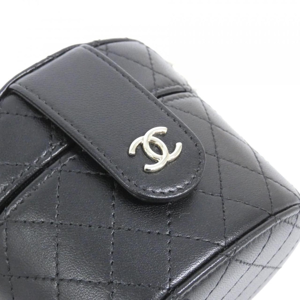 Chanel Shoulder Bag Black — view 5