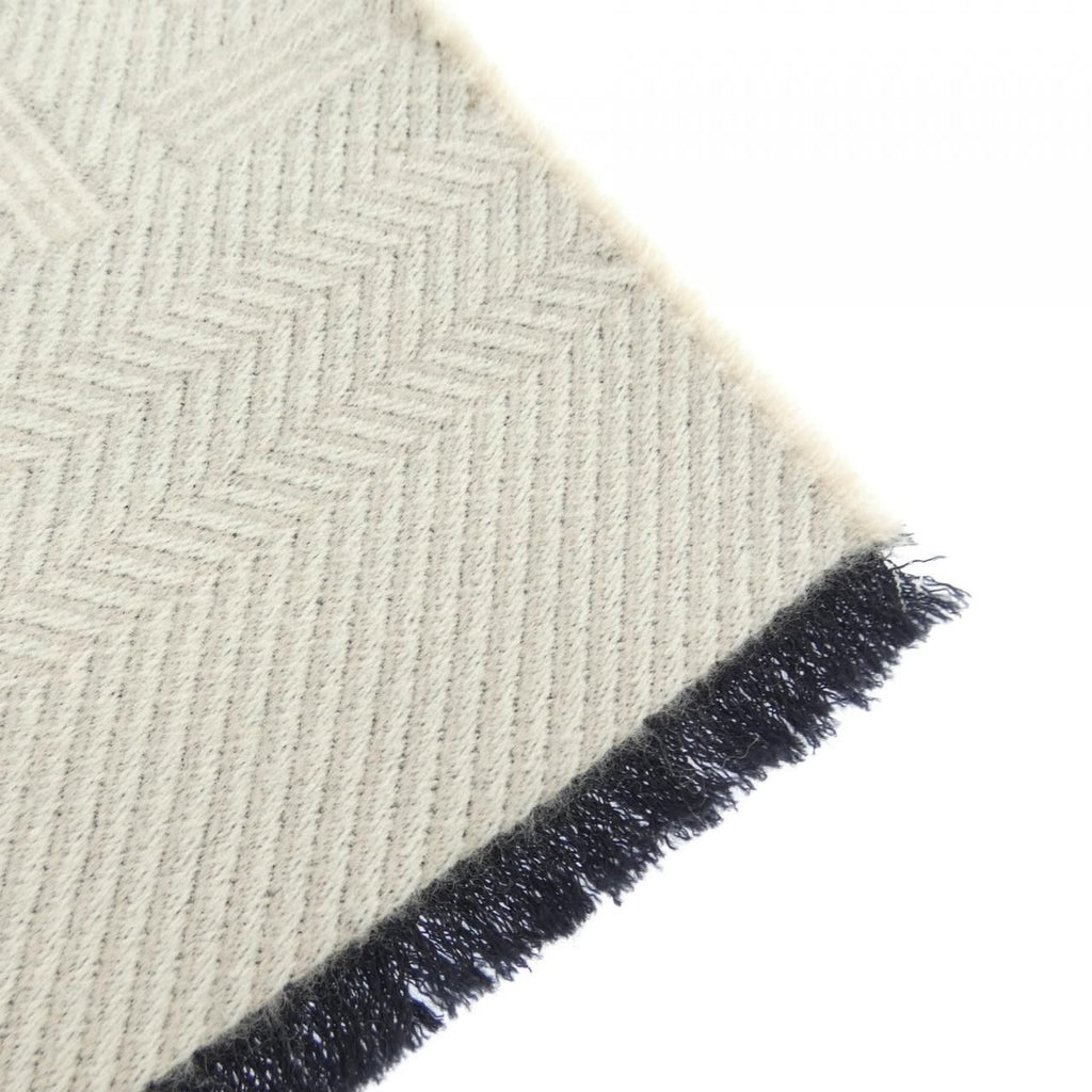 Fendi TU Scarf Beige — view 2