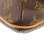 Louis Vuitton Musette Tango Long Strap Monogram Shoulder Bag 1082 — view 5