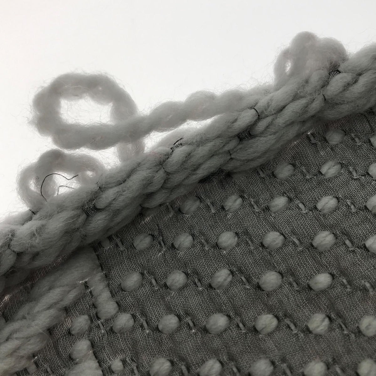 Louis Vuitton Scarf Beige — view 4