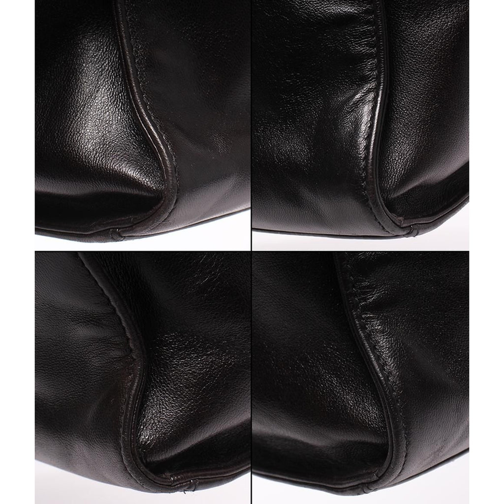 Chanel Chain Tote Lambskin Gold — view 5
