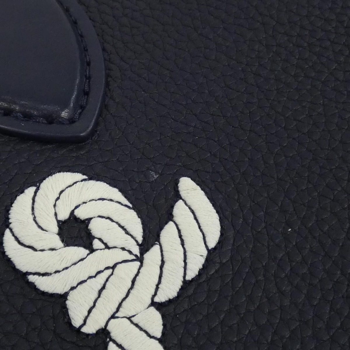 Louis Vuitton Sarah's Knot On The Go MM Bag — view 4