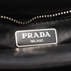 Prada Shoulder Bag Green Black Leather Chain — view 4