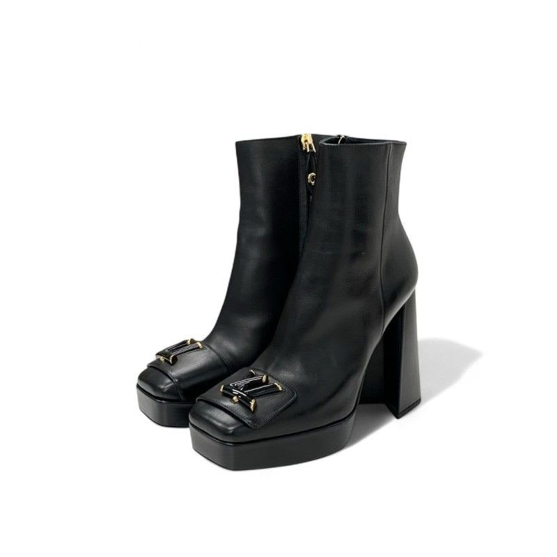 Louis Vuitton Shakeline Boots Short Shoes Leather Black Gold Logo Ankle