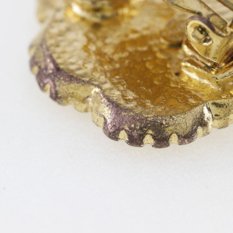 Chanel Vintage Gold Plated 96 a 17.4 g Earrings — view 7