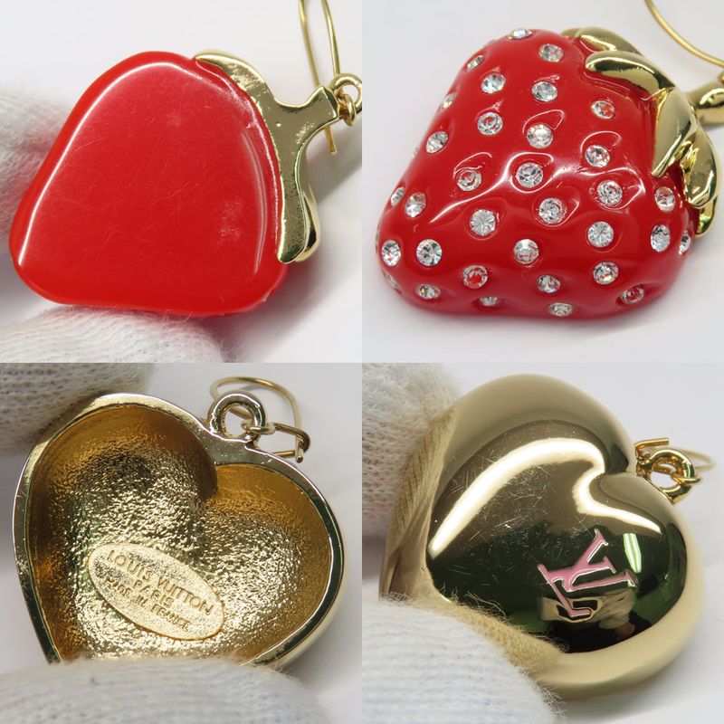 Louis Vuitton Earrings Boucle Doreil Phrase Strawberry Heart — view 9