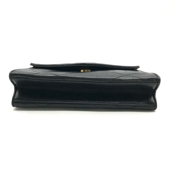 Chanel Chain Hand Bag CC Logo Black — view 3
