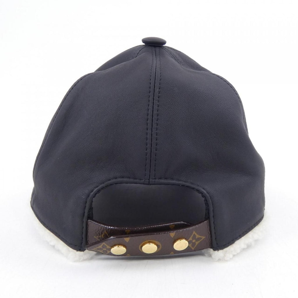 Louis Vuitton Shearling Visor Cap Black White — view 4