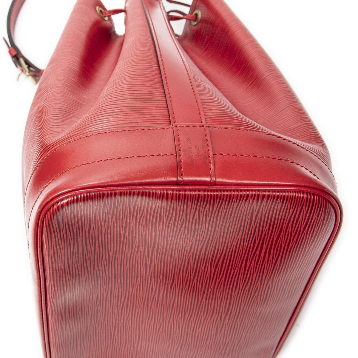Louis Vuitton Noe Red Epi Handbag — view 8