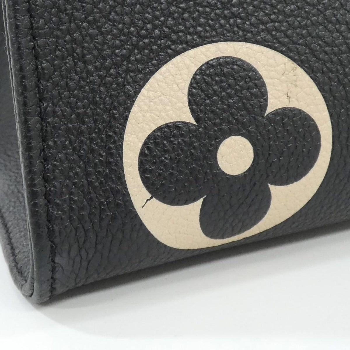Louis Vuitton Bicolor Monogram Empreinte On The Go MM Bag — view 5