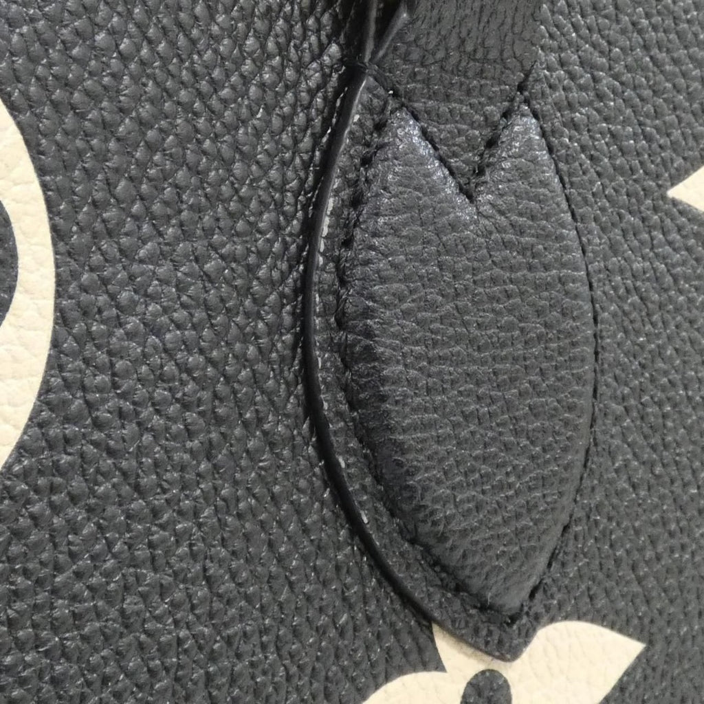 Louis Vuitton Bicolor Monogram Empreinte On The Go MM Bag — view 6