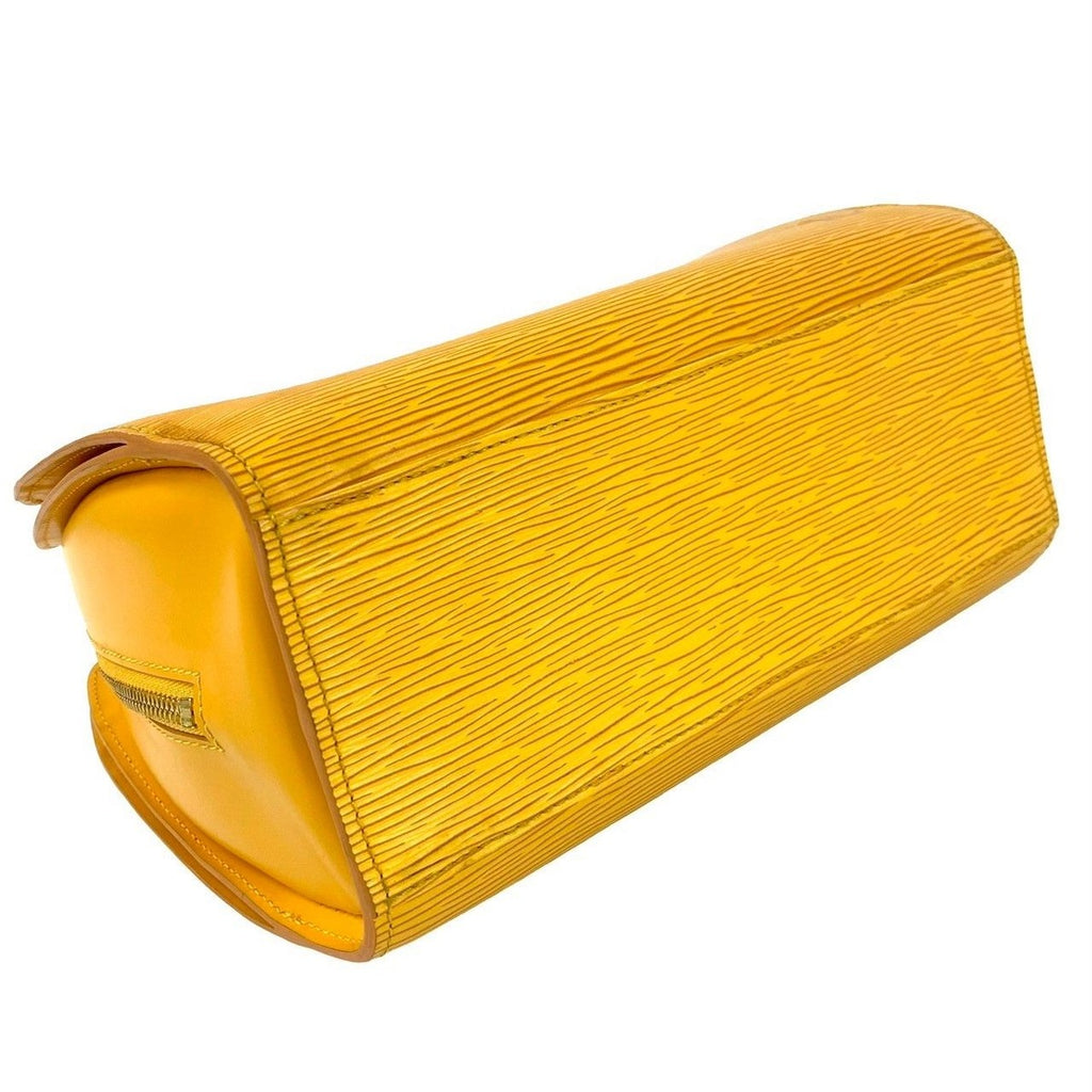 Louis Vuitton Vintage Pont Neuf Epi Leather — view 7