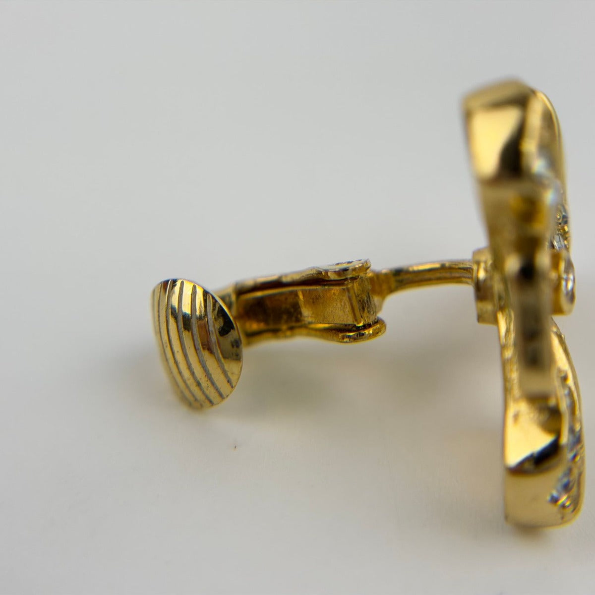 Dior Earrings Gold CD Logo Ribbon Vintage — view 9