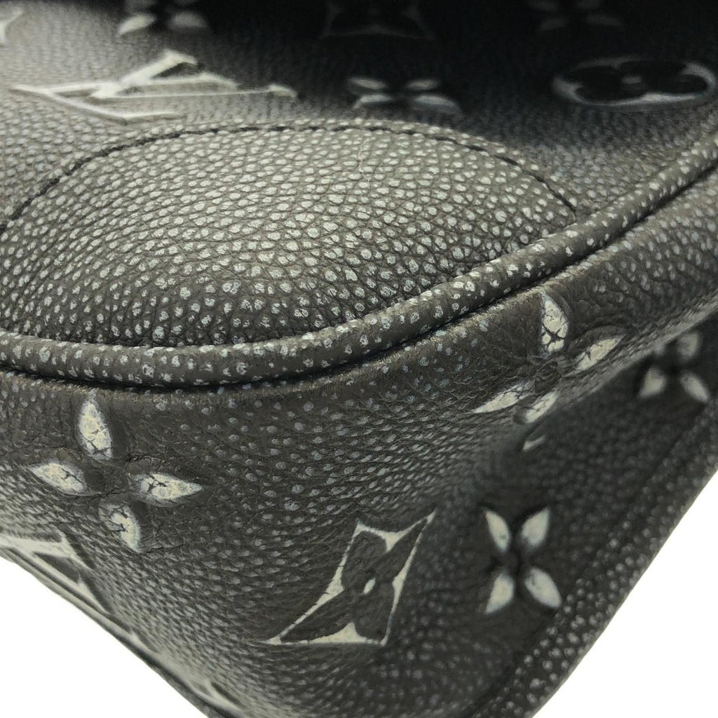 Louis Vuitton Arch Messenger Shoulder Bag Charcoal Mat — view 3