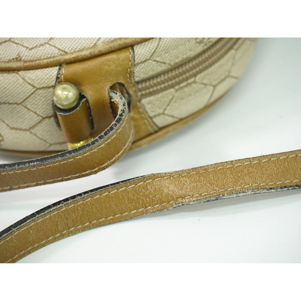 Dior Christian Honeycomb Pattern Shoulder Bag Pochette Beige — view 6