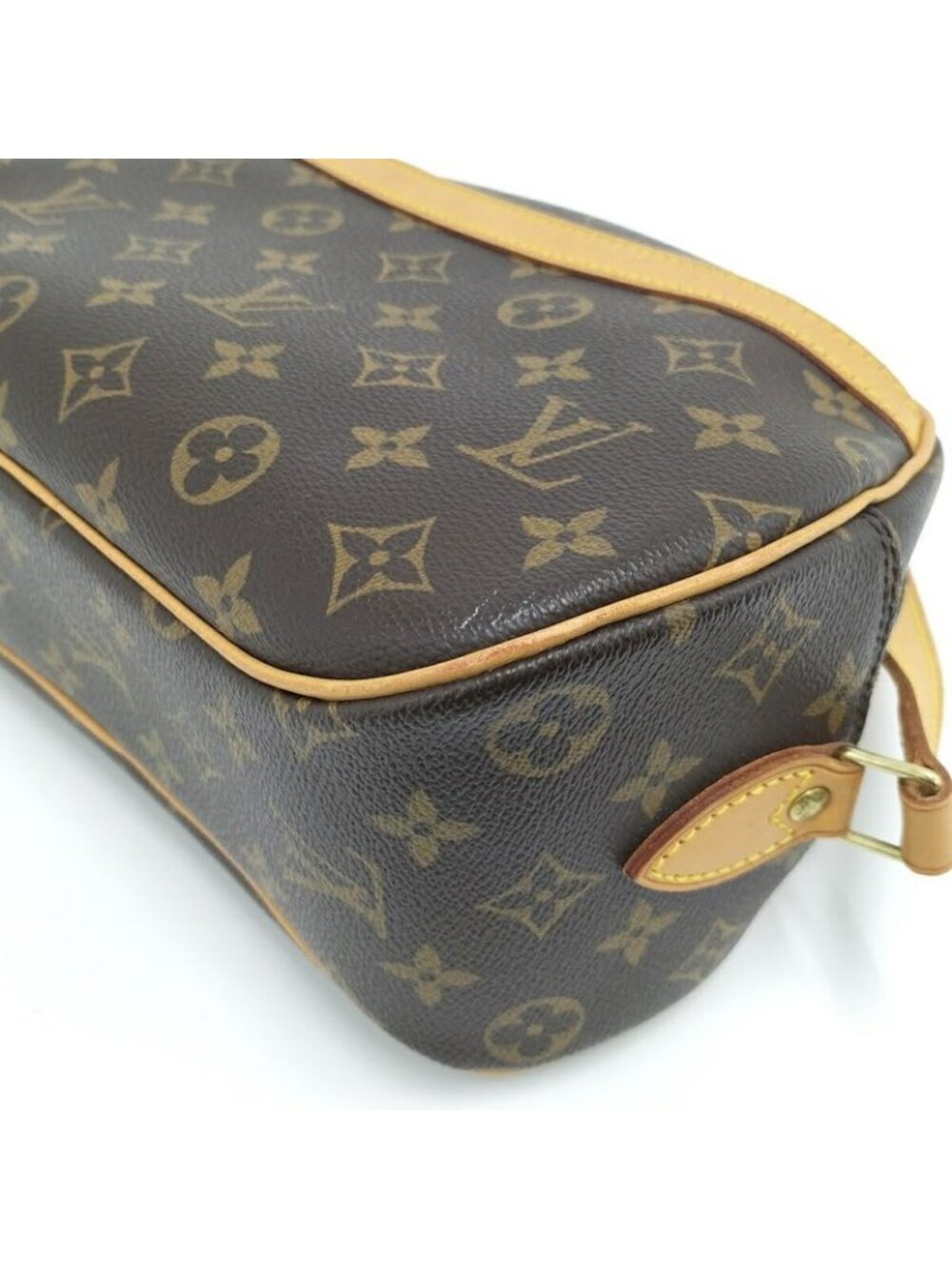 Louis Vuitton Shoulder Bag Blois Monogram