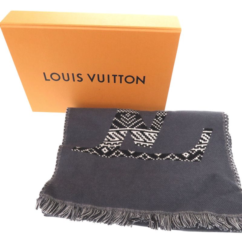 Louis Vuitton Two Sided Wool Echarpe Monogram Scarf Grey 1799 — view 2