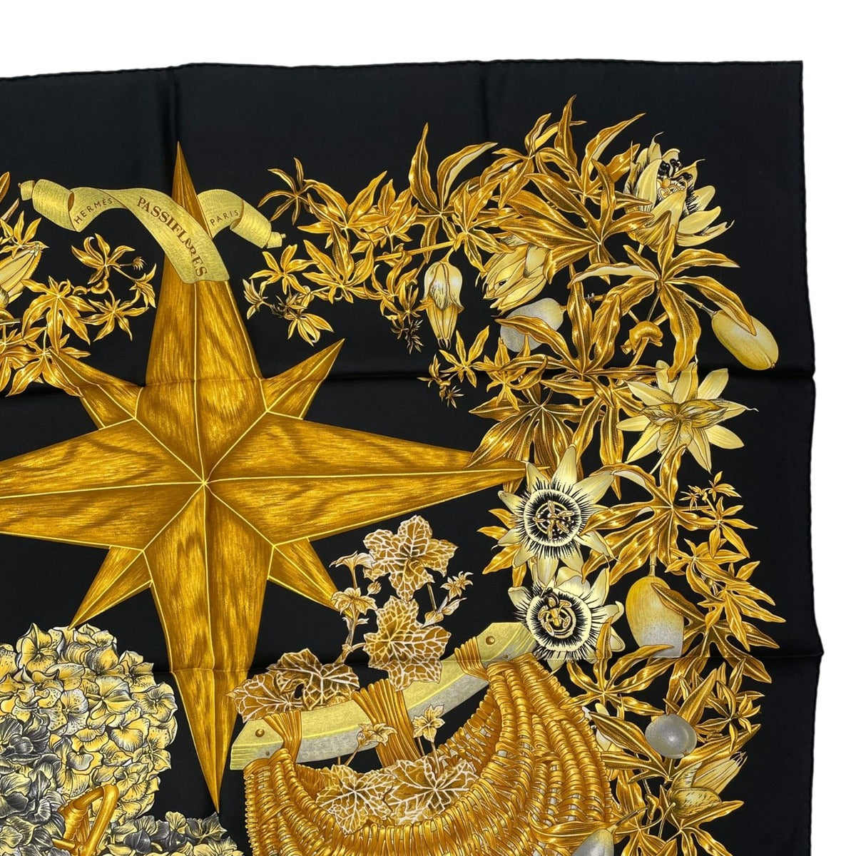 Hermes Scarf Silk Carre 90 Passiflores Passion Flower Black — view 3