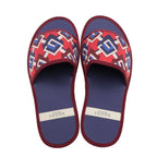 Gucci Geometric Travel Set Eye Mask Slippers Air Pillow Pouch — view 2