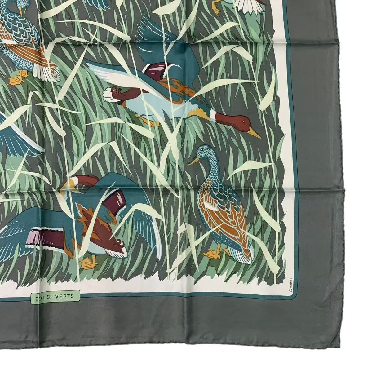 Hermes Scarf Carre 90 Cols Verts Silk Green — view 5