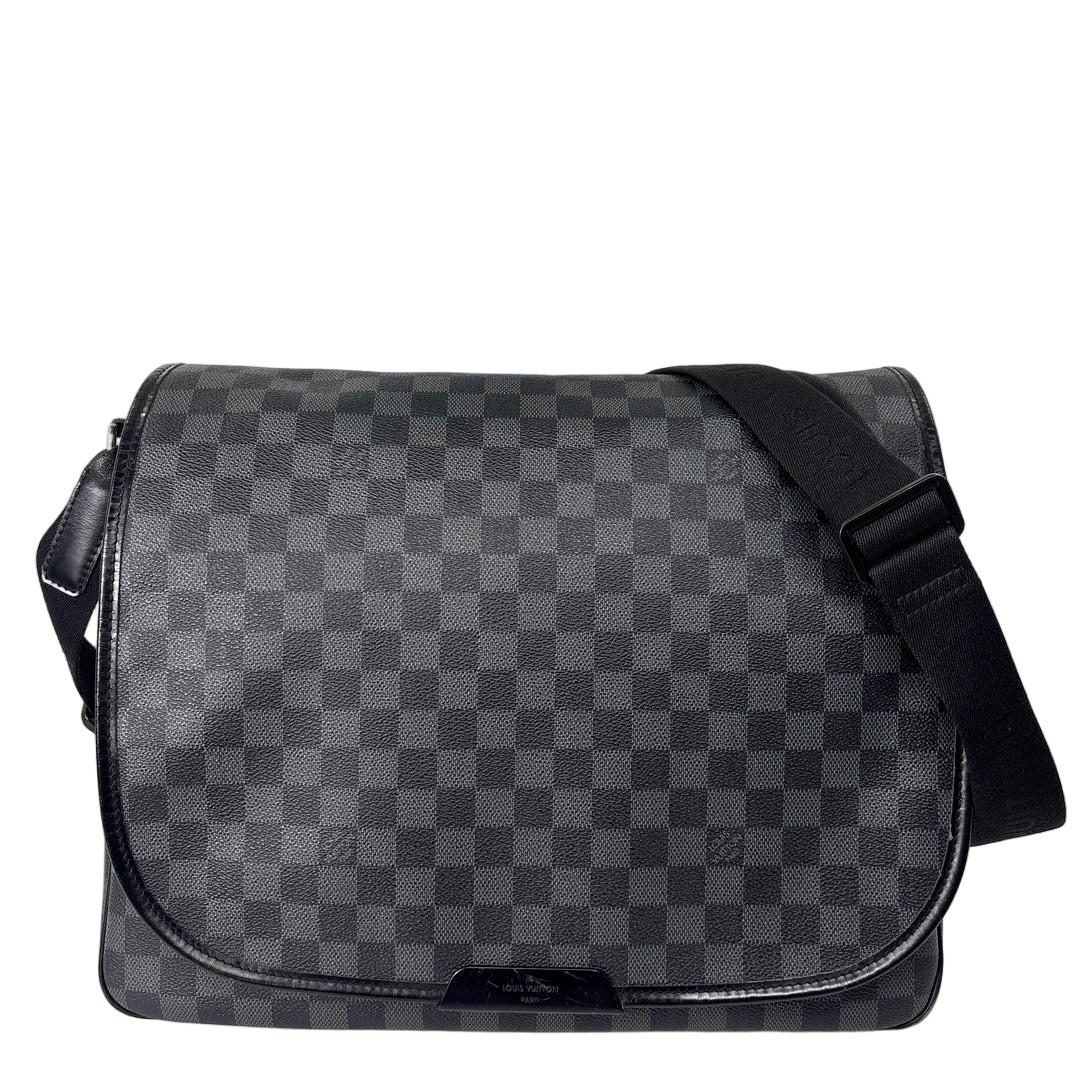 Louis Vuitton Damier Graphite Daniel GM Shoulder