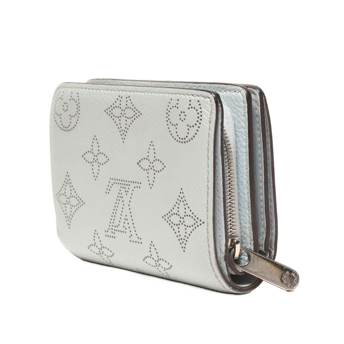 Louis Vuitton Bifold Wallet Portefeuille Ku Mahina — view 3