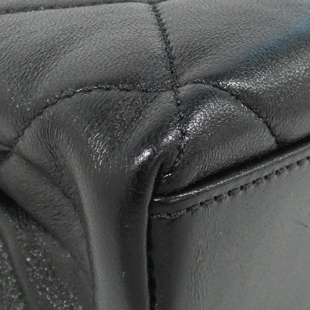Chanel Bag Black — view 3