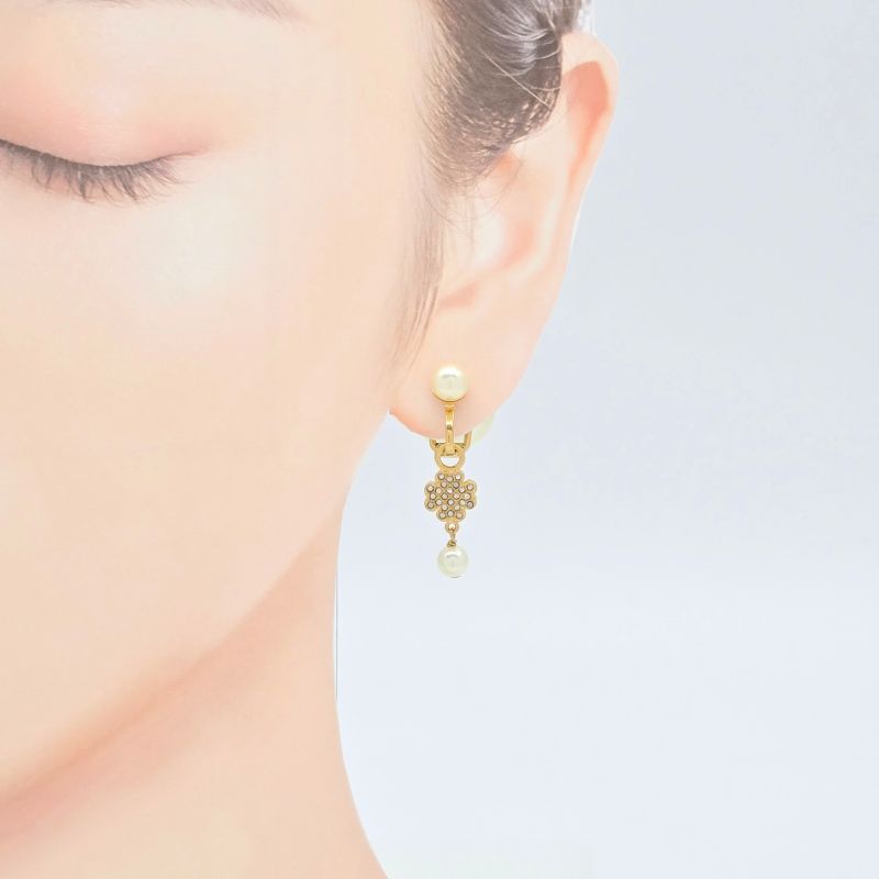 Dior Tribales Clip Earrings Star Clover Charm White Resin Pearl — view 3