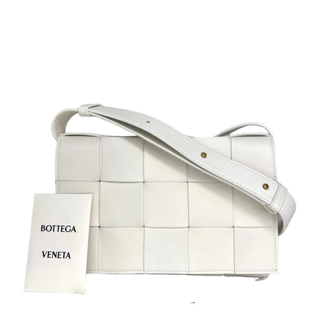 Bottega Veneta Cassette Maxi Intrecciato Shoulder Bag