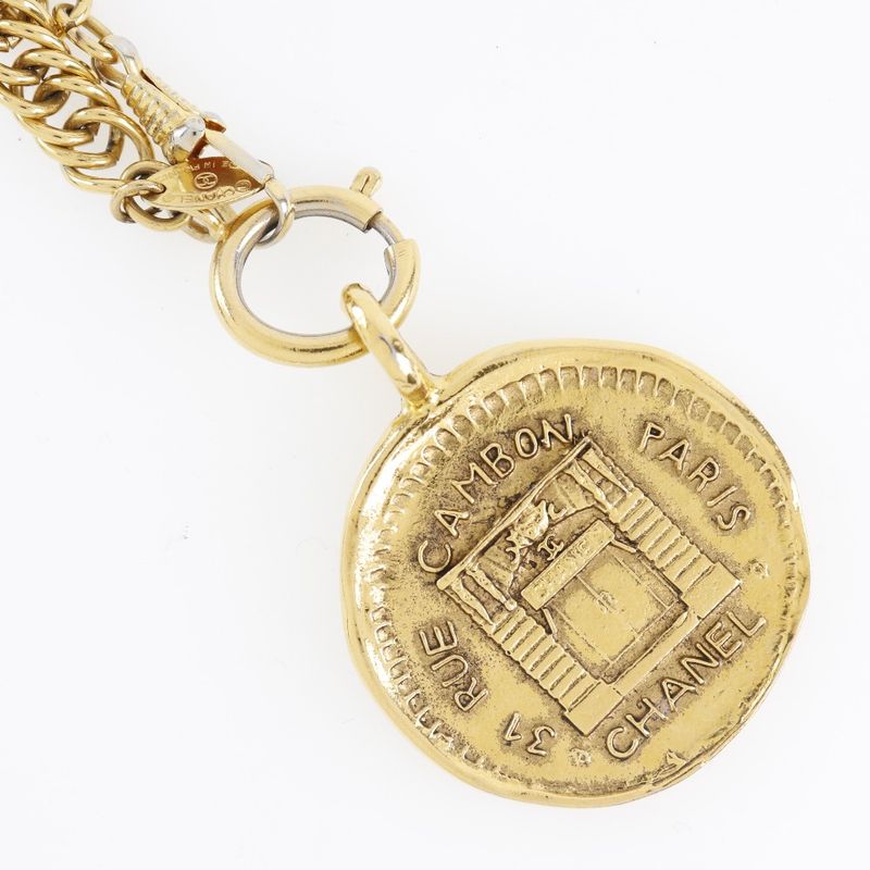 Chanel 31 rue Cambon Coin Gold Plated 108.4 g Necklace — view 4