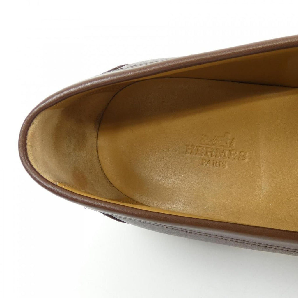 Hermes D'estaing Kelly Buckle Z Shoes — view 8