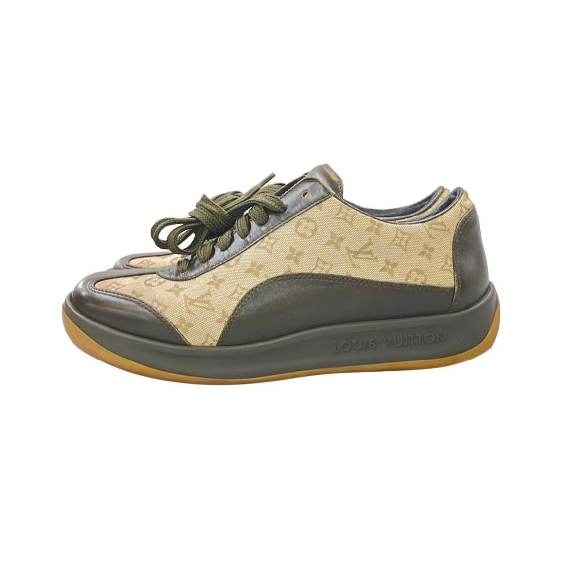 Louis Vuitton Low Cut Sneakers Monogram 35.5 — view 2