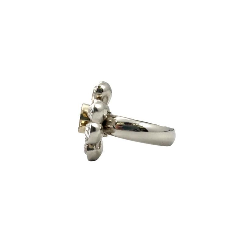 Chanel Aba913 No032 Metal & Strass Silver Gold Crystal Clover — view 4