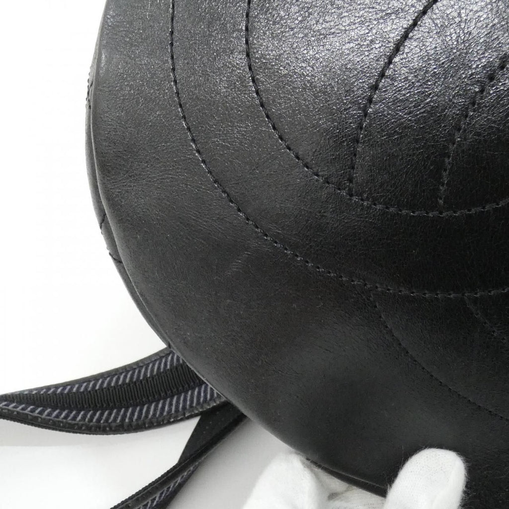 Chanel Shoulder Bag Wool Black — view 3