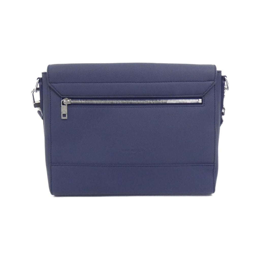 Louis Vuitton LV Aerogram Takeoff Shoulder Bag — view 2