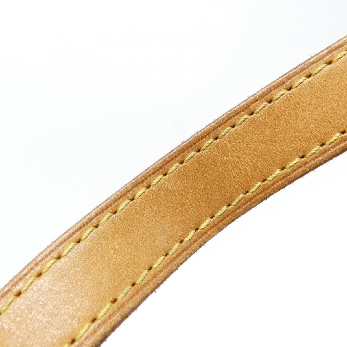Louis Vuitton Monogram Totally MM Bag — view 5