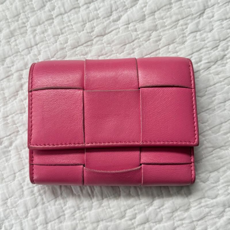 Bottega Veneta Trifold Wallet Cassette Intrecciato Leather Compact — view 5