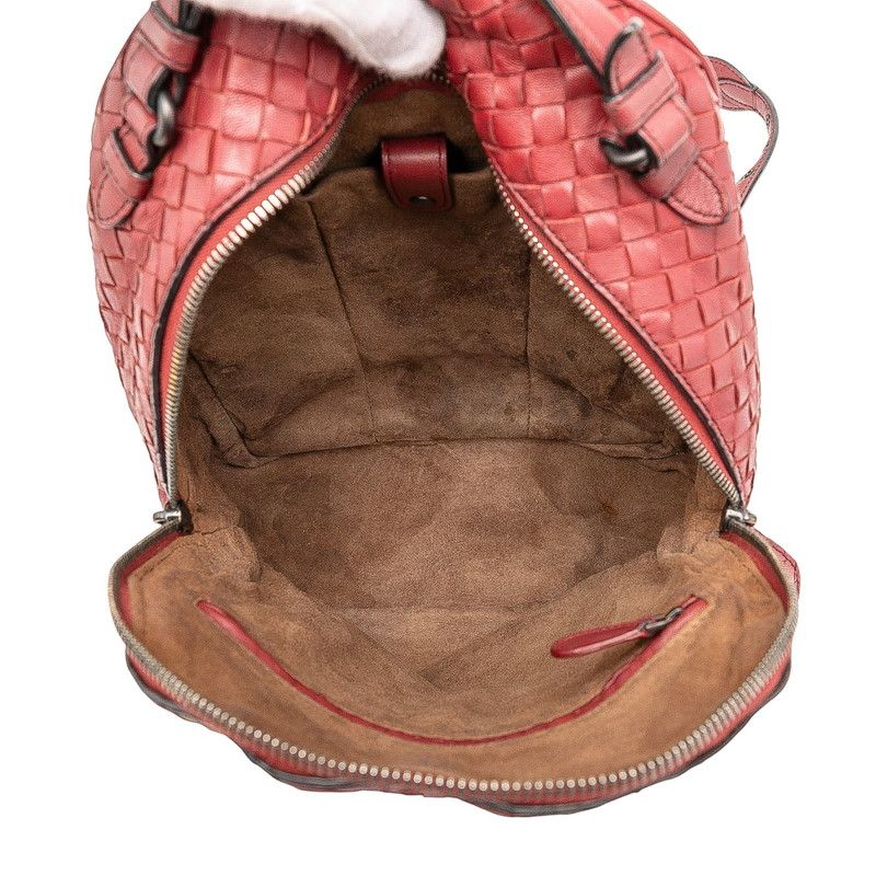 Bottega Veneta Intrecciato Backpack Wine Red Leather — view 4